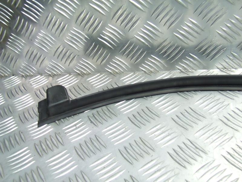 фото №6, Land rover discovery sport прокладка двері правий перед fk72-20518-a