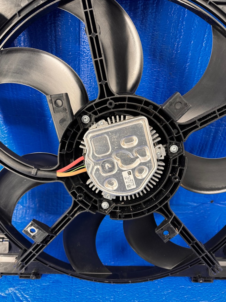 фото №10, Giulia stelvio вентилятор корпус 50558619, 50563152