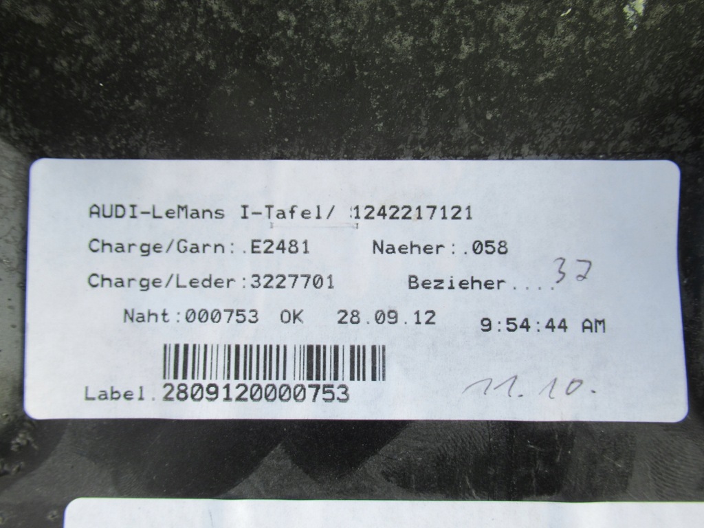 фото №14, Audi r8 приборная панель консоль pulpit parapet 423857001h