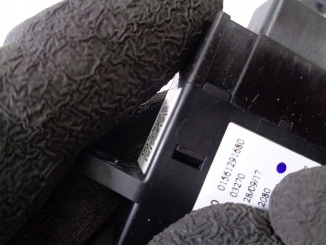 фото №4, Роз'єм usb alfa romeo giulia 2016-