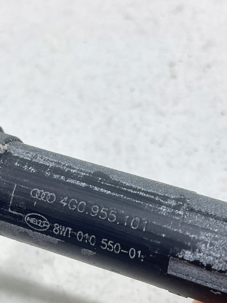 фото №13, Audi a6 c7 омыватель фара лампы левый перед оригинал!