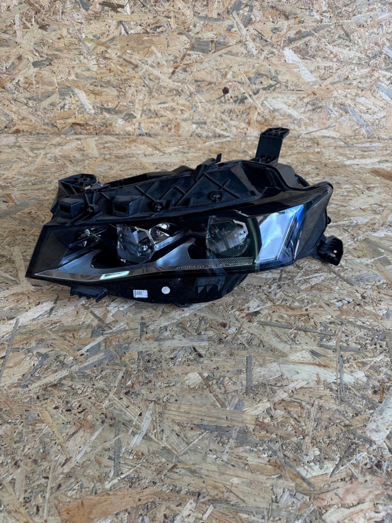 Купить Peugeot 508 2 2 full led 9839014380 фара левая европа  reflektror