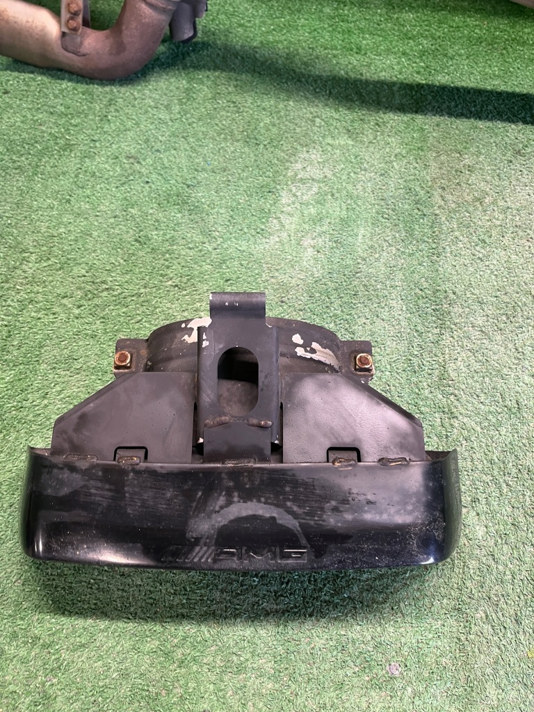 Mercedes gt r gtr a190 amg вихлоп гасник титановий a1904903700 Доставка