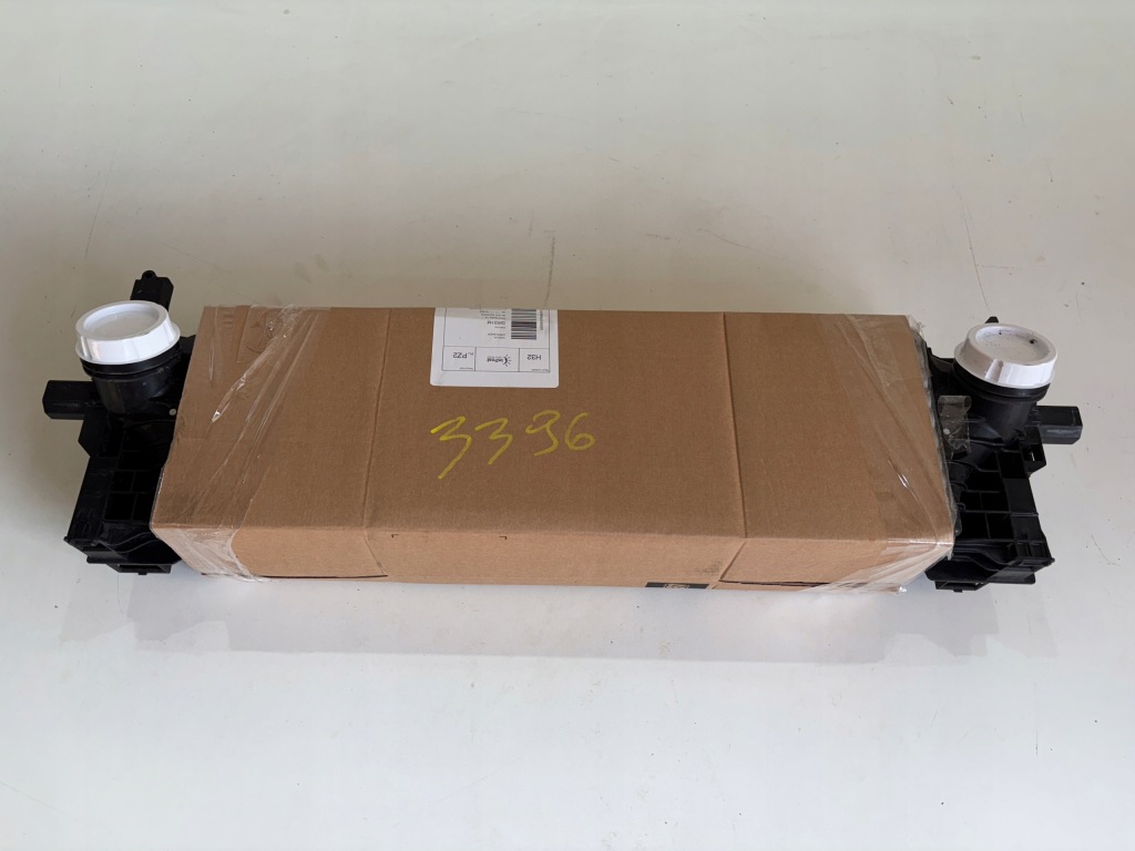 Купить Радиатор воздуха интеркулер bmw x5 g05 x6 g06 8584127