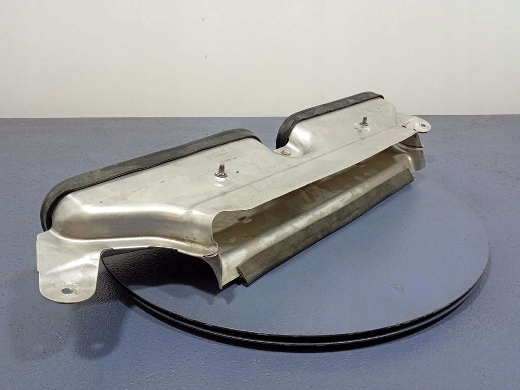 фото №5, Porsche 911 992 19- впуск повітрозабірник канал повітря 992807192