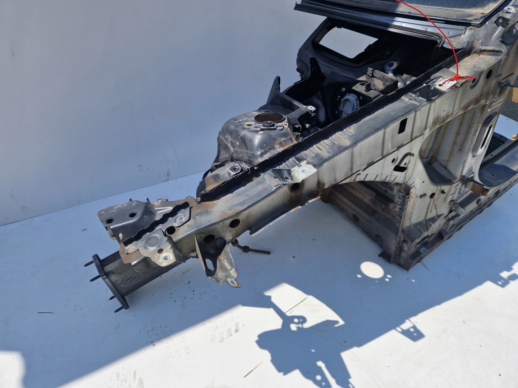 фото №2, Четверть левая передняя bmw x1 e84 b39