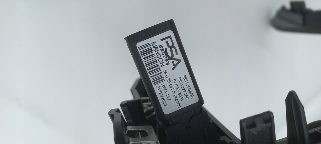 фото №7, Рамка радіо панель dekor usb peugeot 208 ii 2008 ii 9828368780