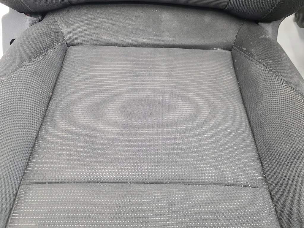 фото №11, Alfa romeo giulietta сиденья заднее сиденье