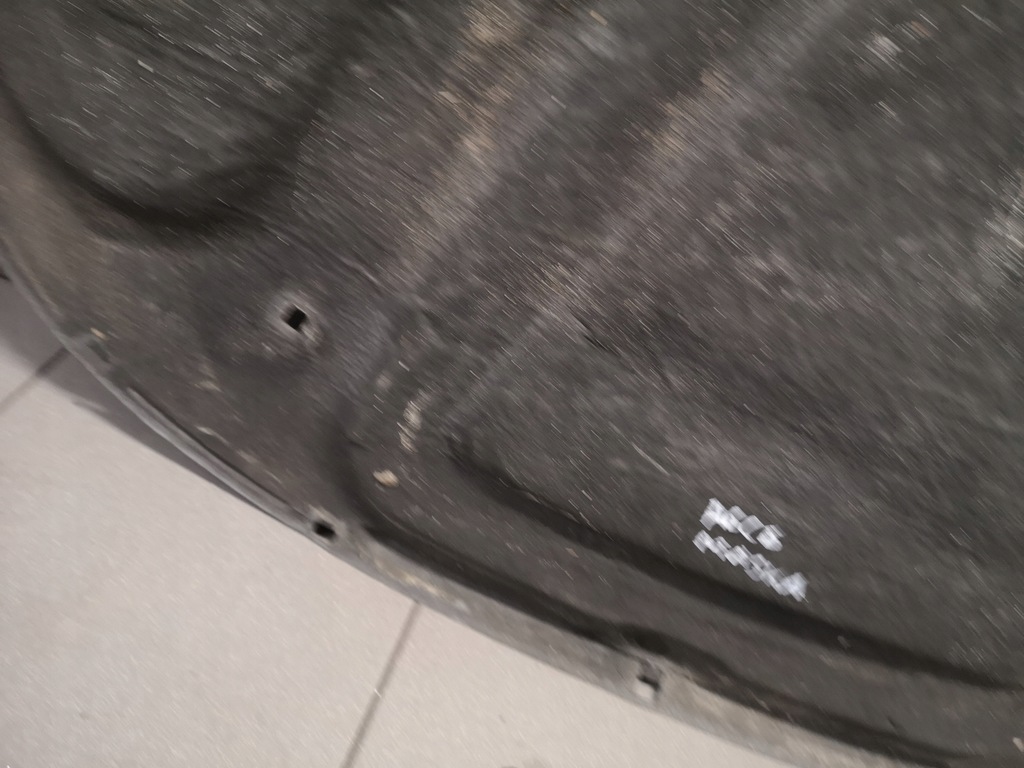 фото №12, Шумоізоляція капот audi a6 c6 кліпси