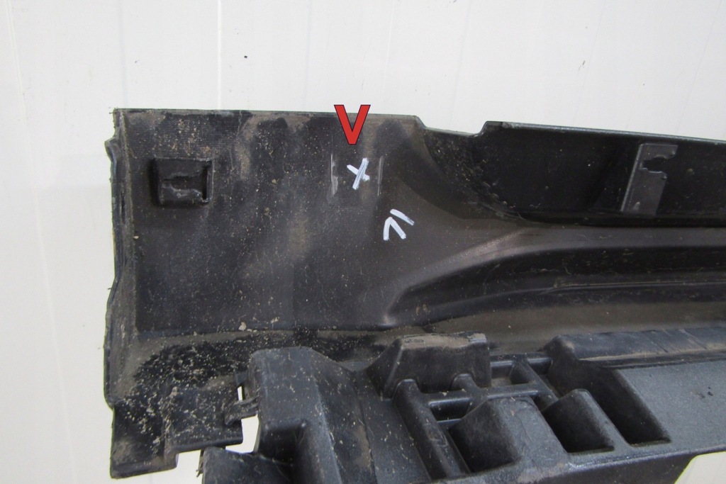 фото №10, Молдинг порог правая toyota corolla xii kombi e21