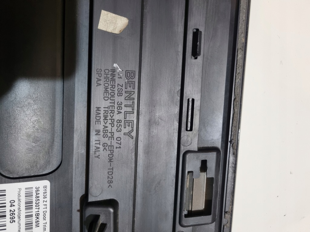 фото №8, 36a853071 молдинг дверь левый перед bentley bentayga 2018r