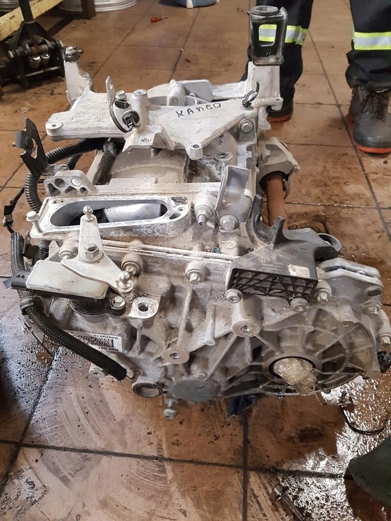 фото №8, Двигун електричний renault kangoo maq601