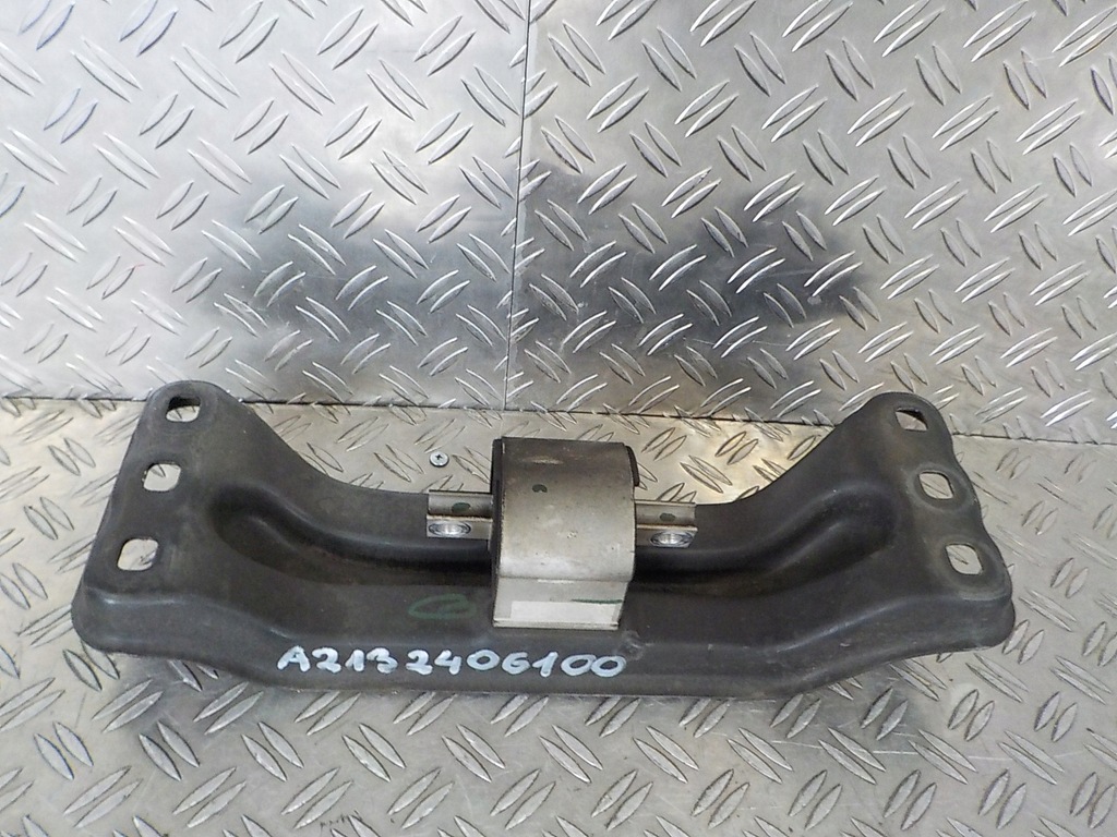 фото №1, E klasa w213 2.0 балка pod коробка передач передач