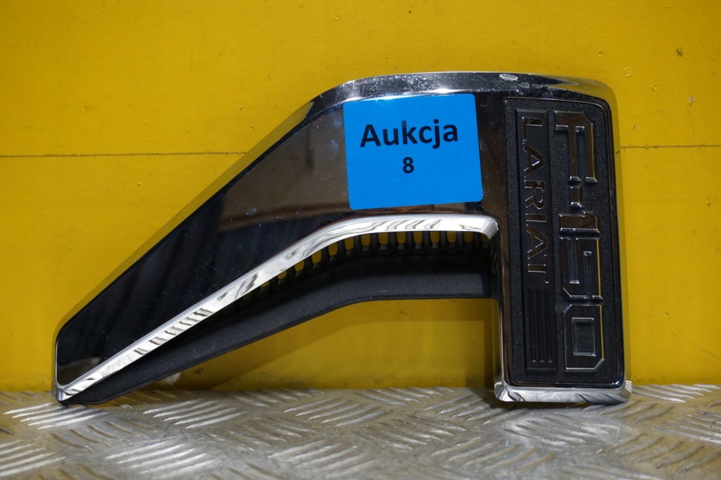 фото №1, Ford f150 lariat 2021- эмблема левый t1044 fzgxa