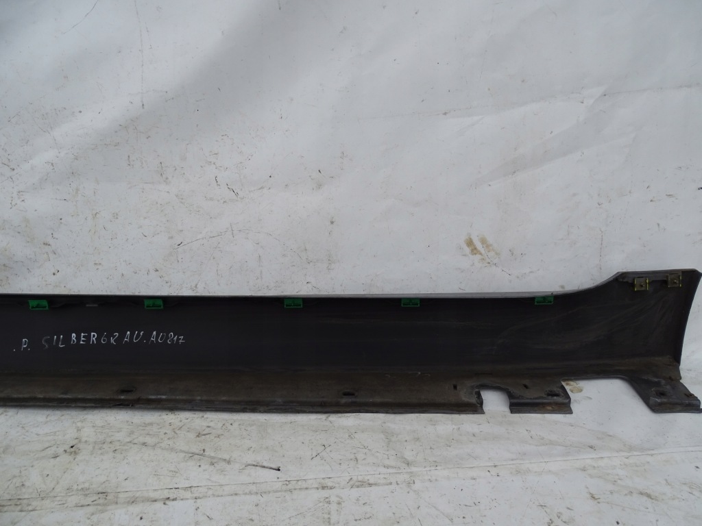 Молдинг порог накладка на порог правая bmw e60 e61 silbergrau a08/7 Киев