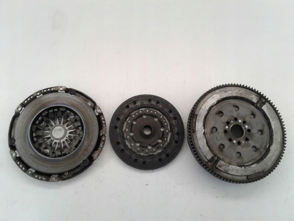 фото №8, Колесо двомасовий toyota avensis t25 2,2 d-cat