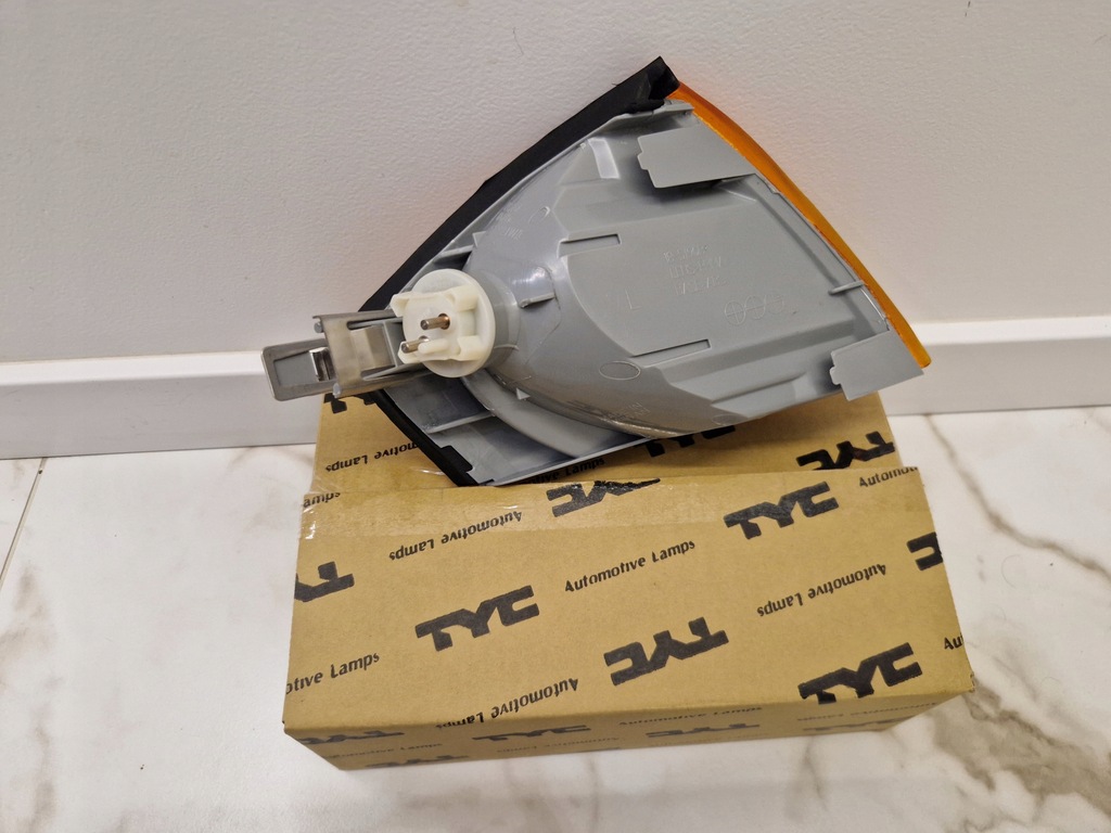 фото №3, Поворотник левый перед mercedes benz sl r129