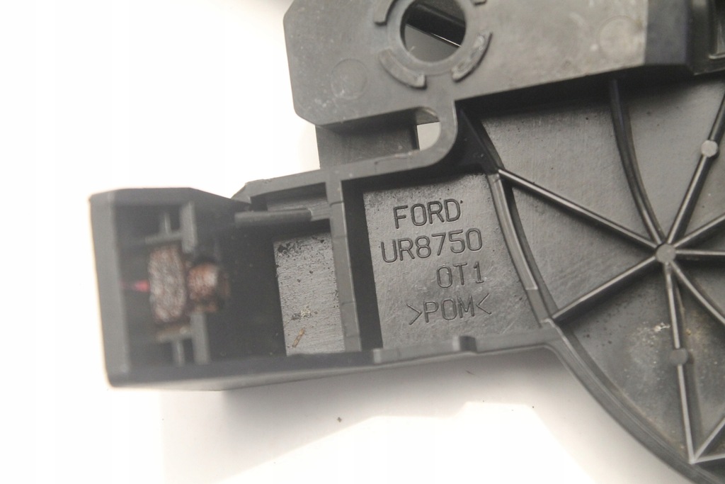 фото №6, Ford ranger ii 2006r направляющая кронштейн бампера крыла левый перед ur8750