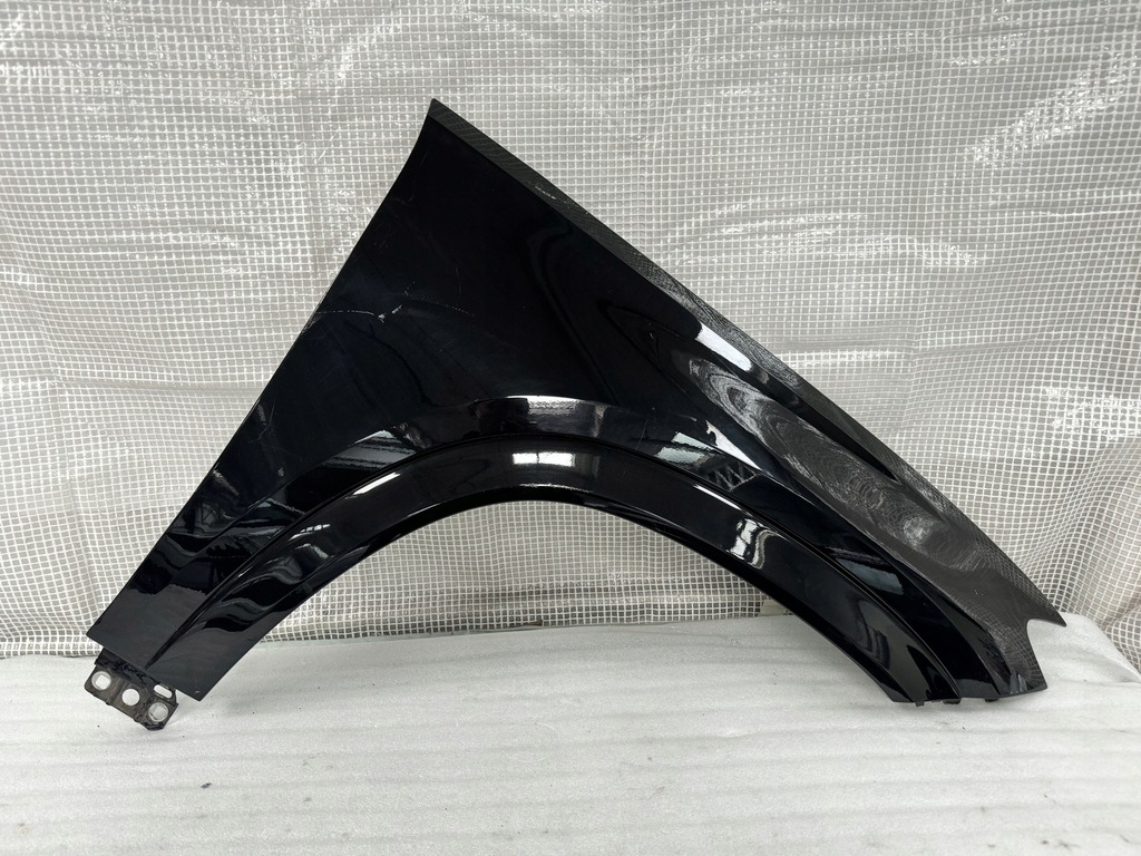 фото №1, Mercedes gle w167 правый передний крыло