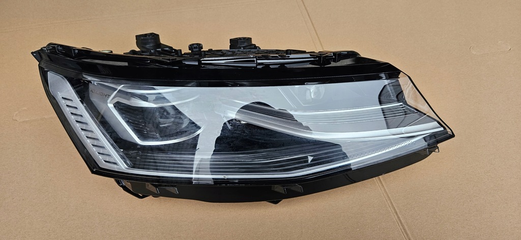 фото №1, Vw multivan t7 iq led правая 7t1