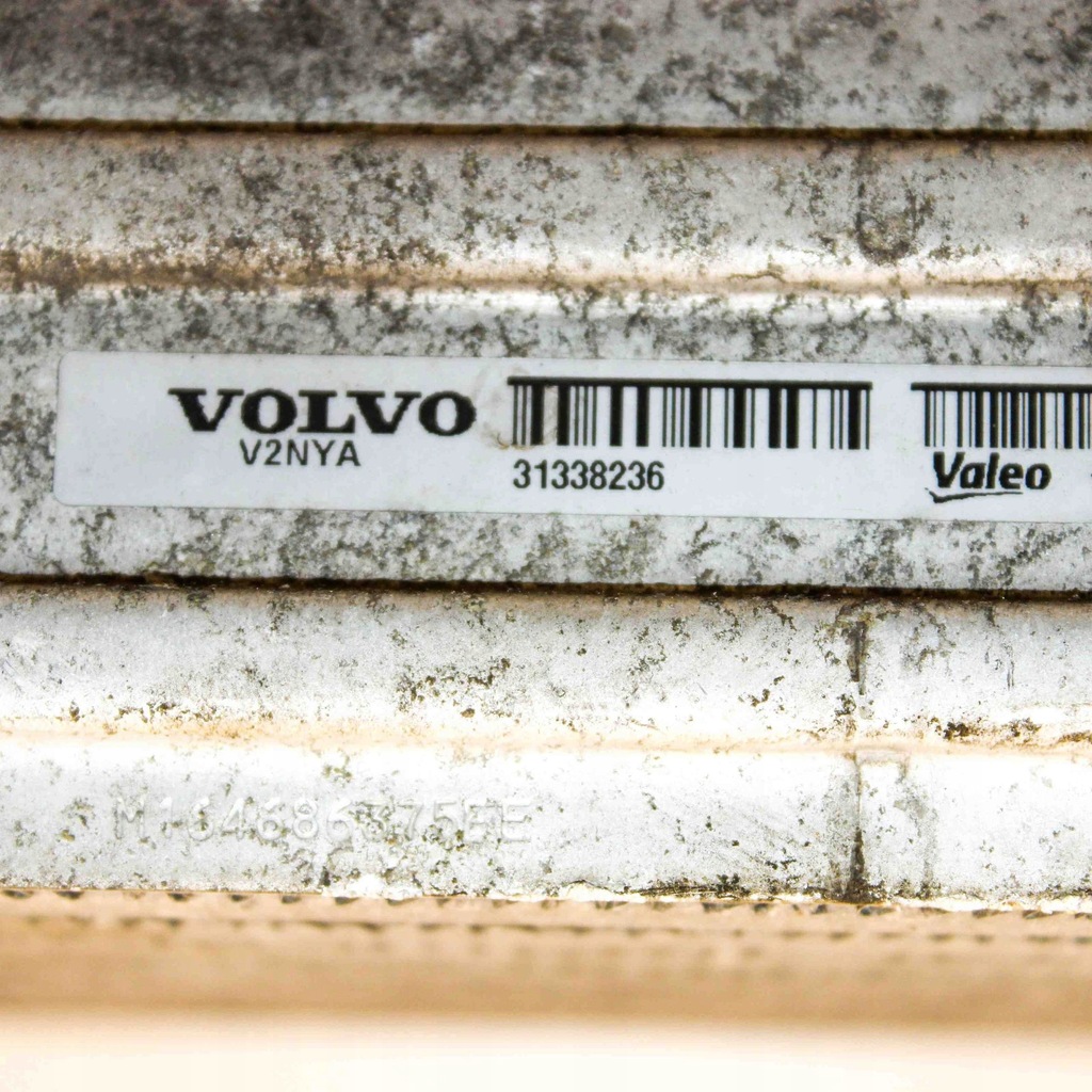 фото №13, Volvo v60 2015 радіатор / комплект