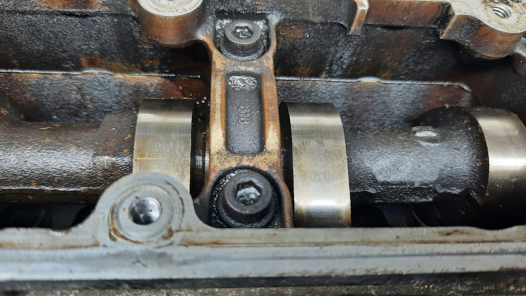 фото №12, Головка двигуна peugeot 807 2.2b