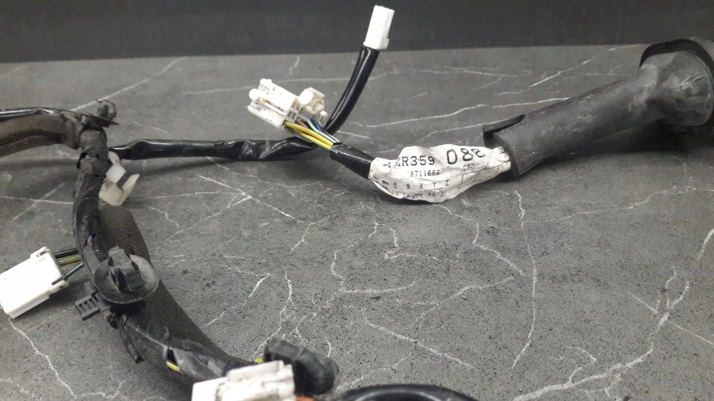 фото №7, Электропроводка дверь левый перед mitsubishi space wagon