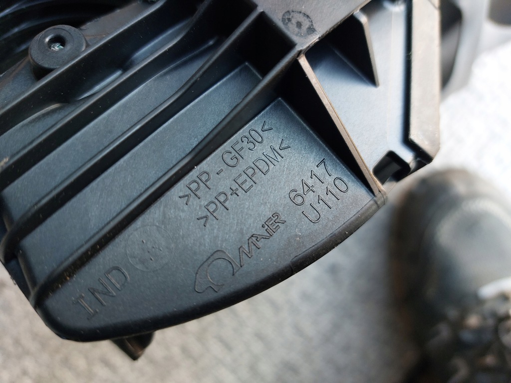 фото №8, Кришка заливної пального opel combo e 23r epr