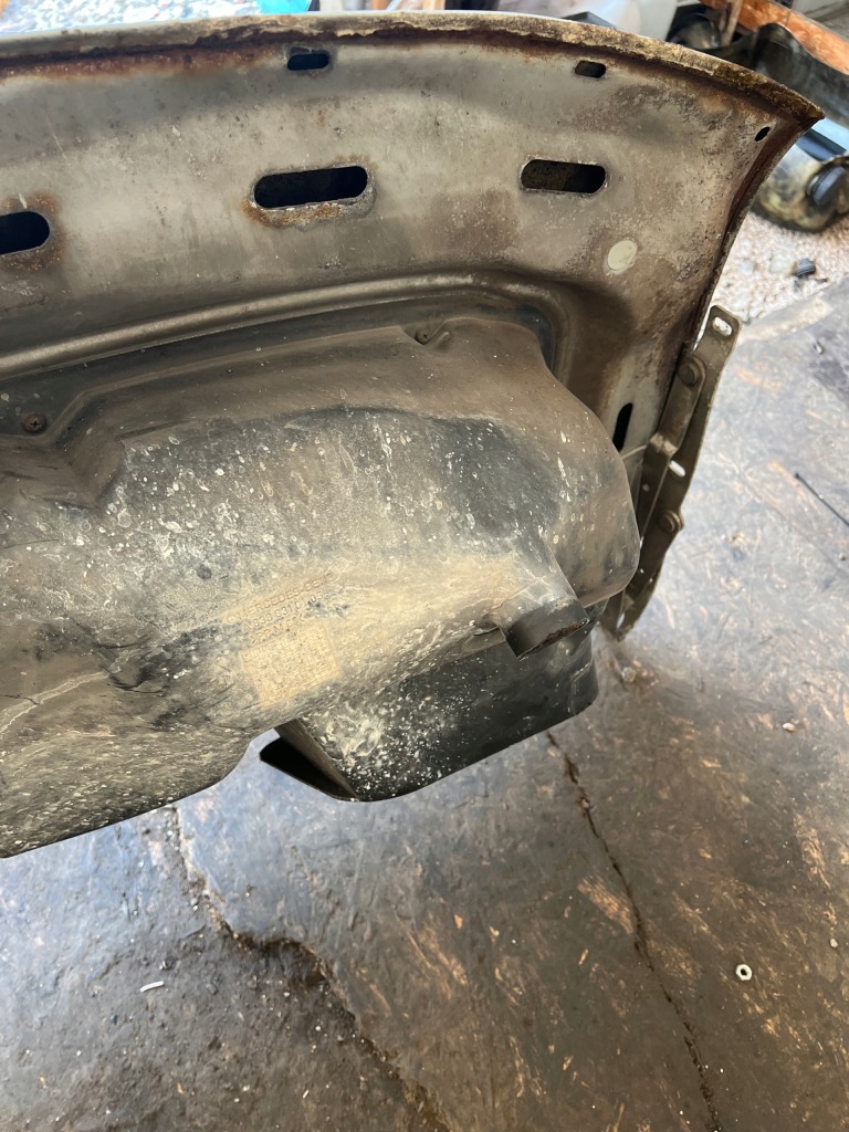 фото №8, Mercedes vito w638 2,2 cdi капот кришка двигуна срібляста сіра