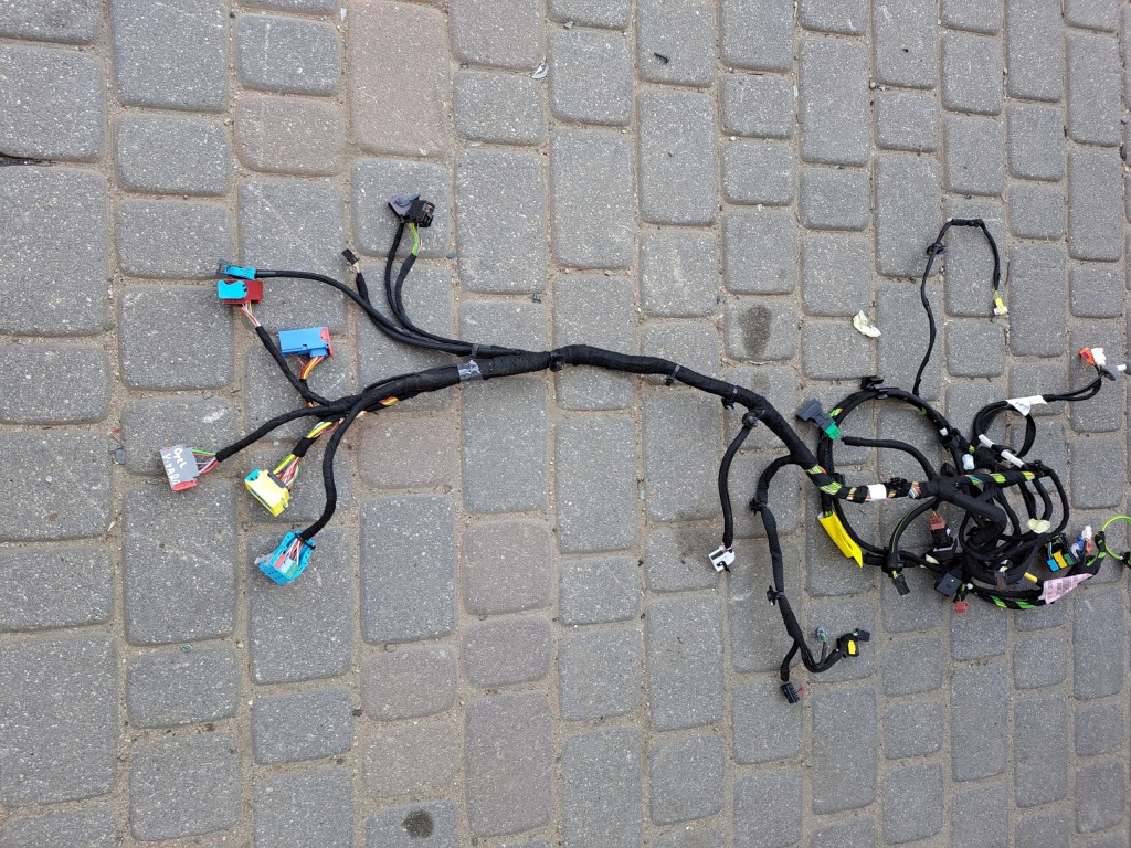 фото №7, Opel vivaro 2023 r 2.0 cdti электропроводка консоли