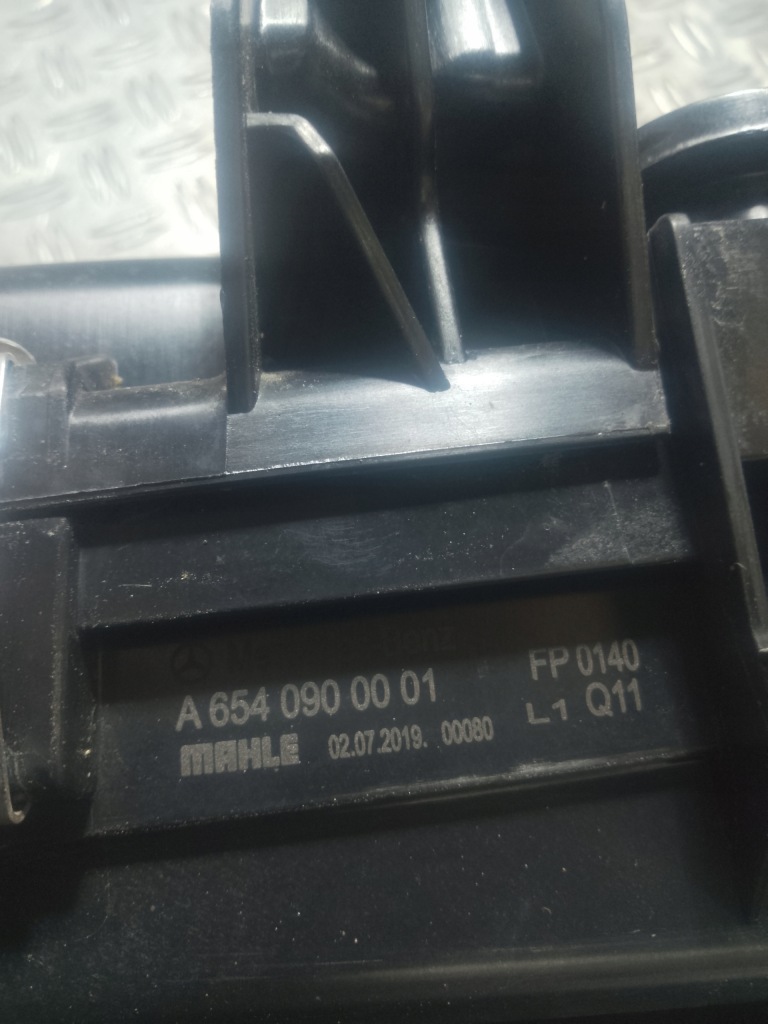 фото №7, Mercedes gle w167 19- корпус фильтра воздуха 2.0 cdi a6540900001