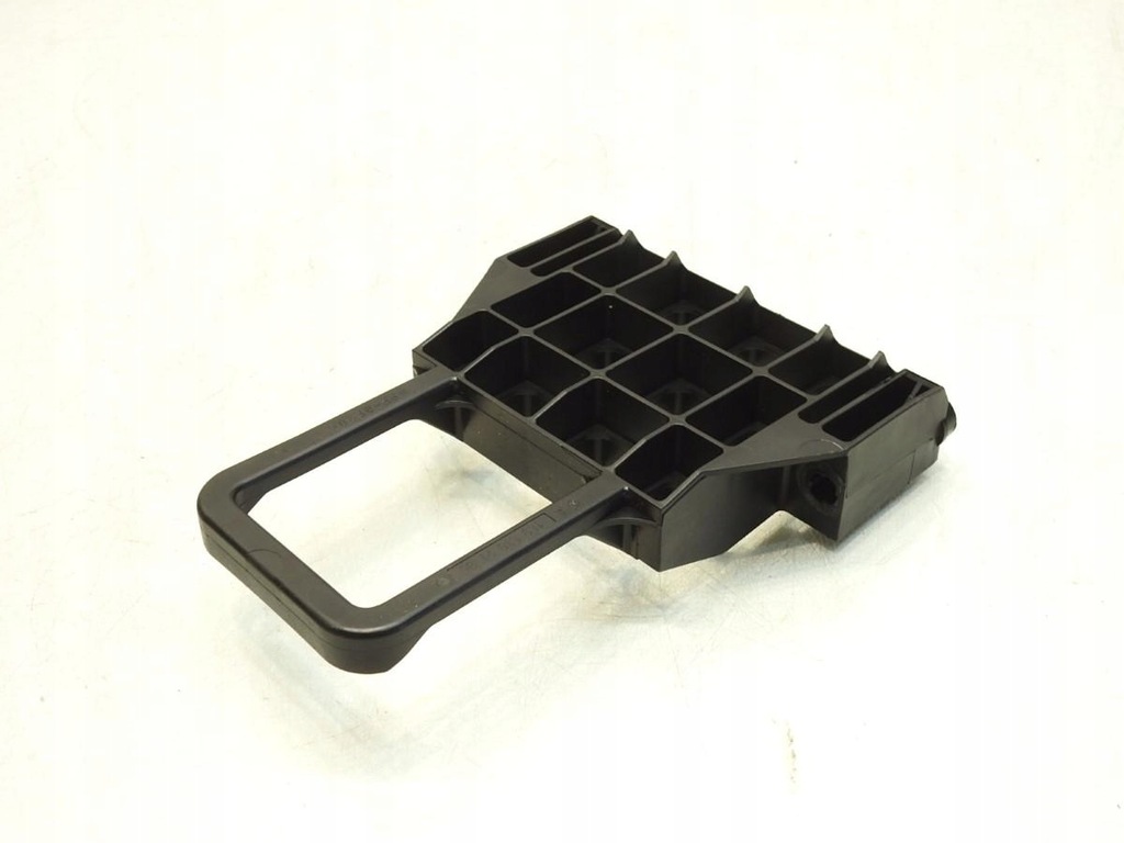 фото №6, Кронштейн кронштейн акумулятор mercedes w245 b180 1.7 a1696102136