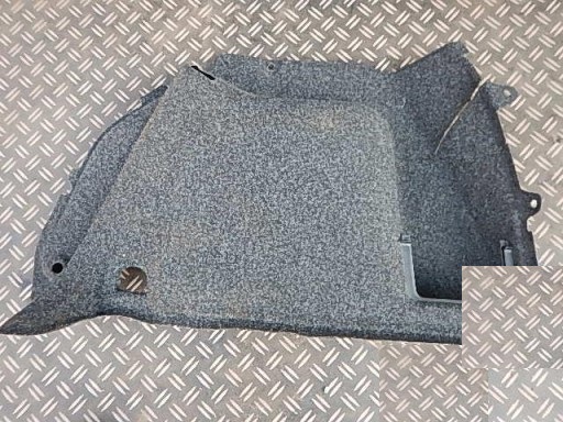 фото №1, Vw golf v оббивка багажника права