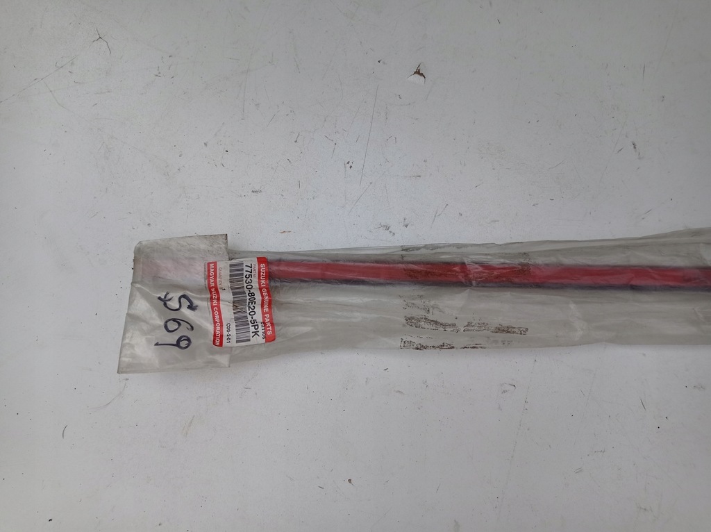 фото №5, Молдинг кронштейн захист suzuki swift sf413