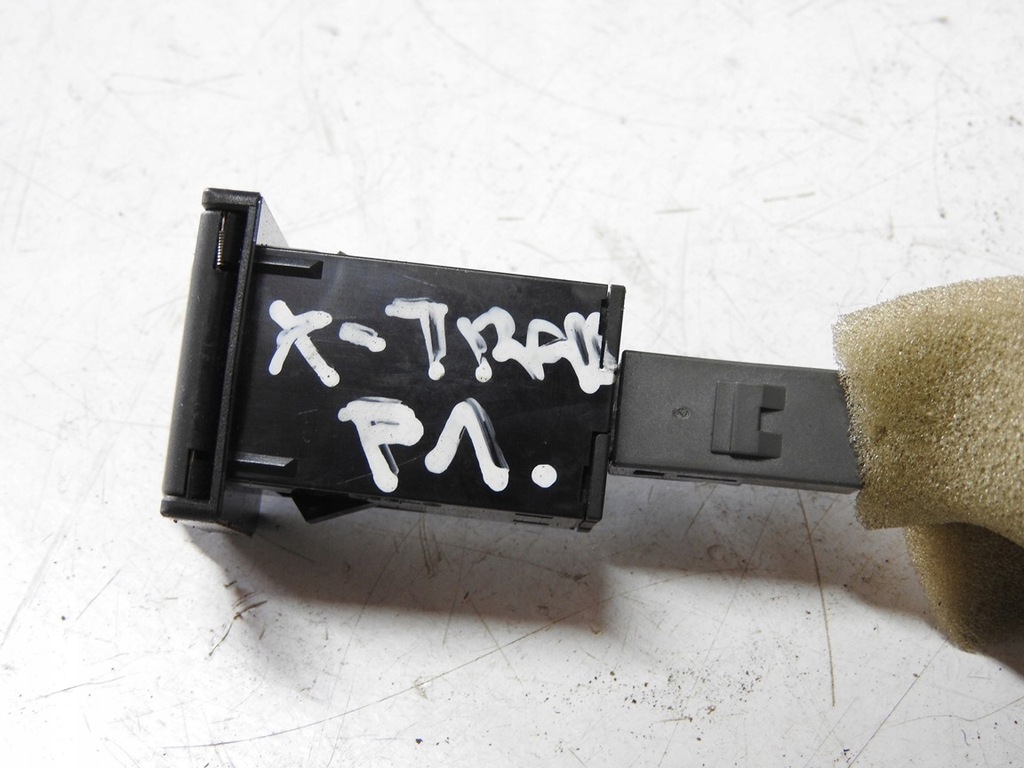 фото №8, Nissan x-trail t31 08-13 разъём usb 284h31fa0a 24016jg01b