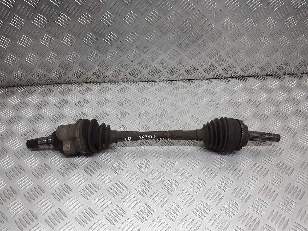 фото №1, Приводной вал левая короткий toyota scion