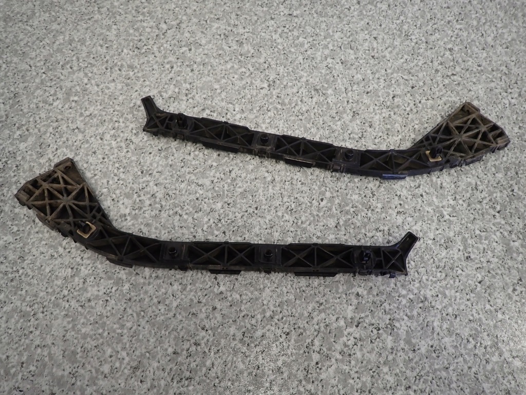 фото №7, Toyota prius ii 03-09 напрямна задній лівий lub правий