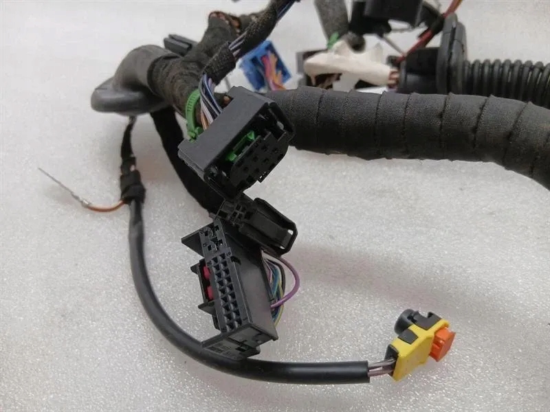 Джгут трубопровід porsche 911 991 99162261506 джгут трубопровід лівих дверей Недорого