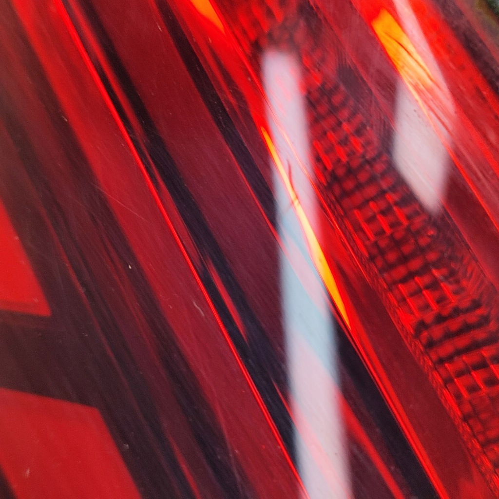 фото №9, Audi q5 sq5 2021 правая сторона лампа задняя