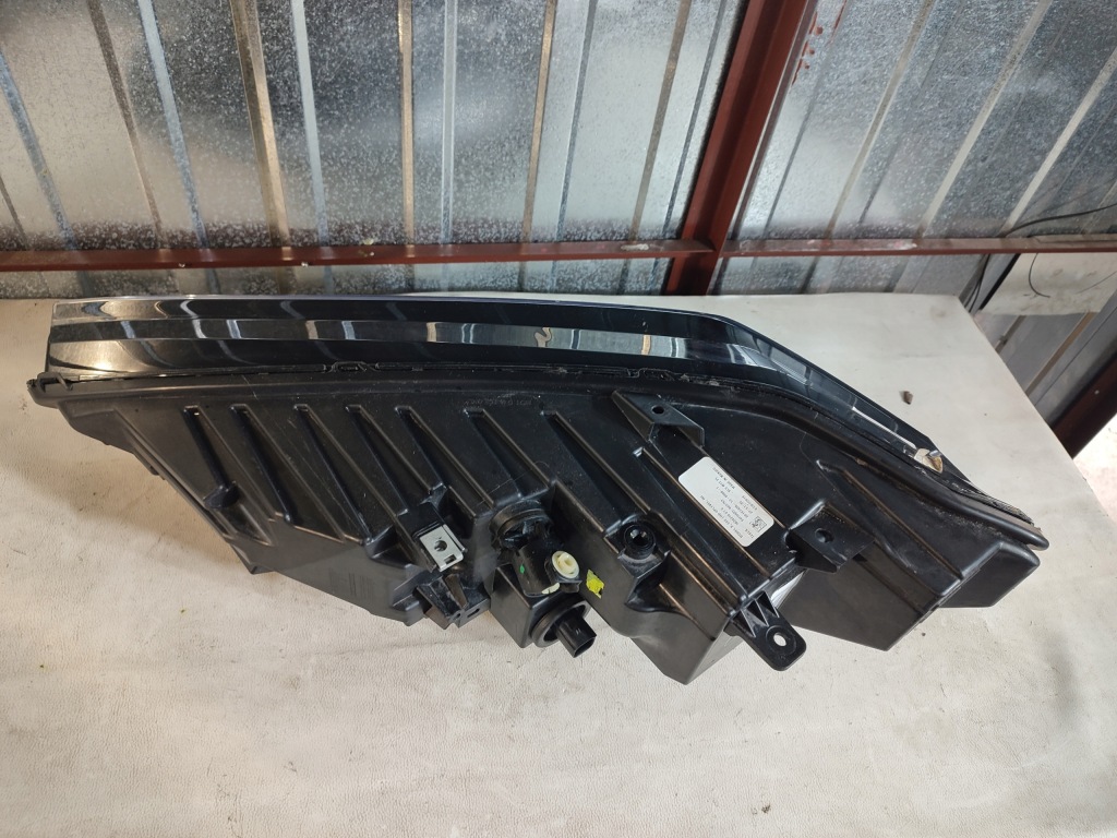 фото №14, Лампа правая перед передняя tesla model x up level 103431901c