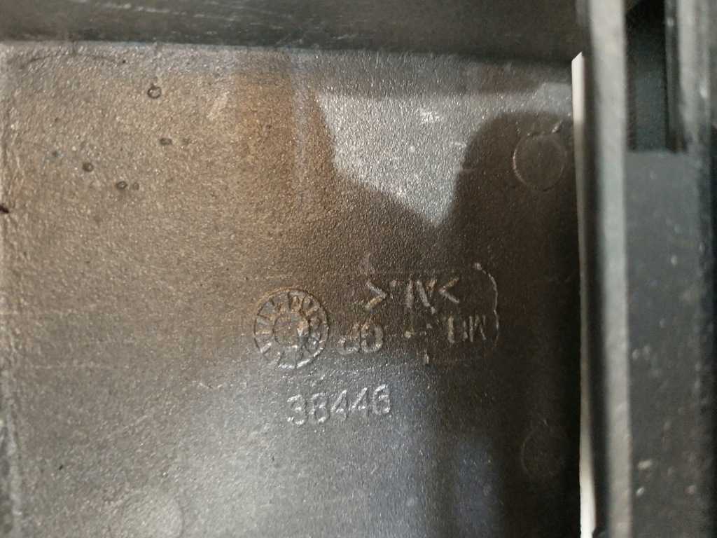 фото №8, Подлокотник fiat stilo 1.6 38446