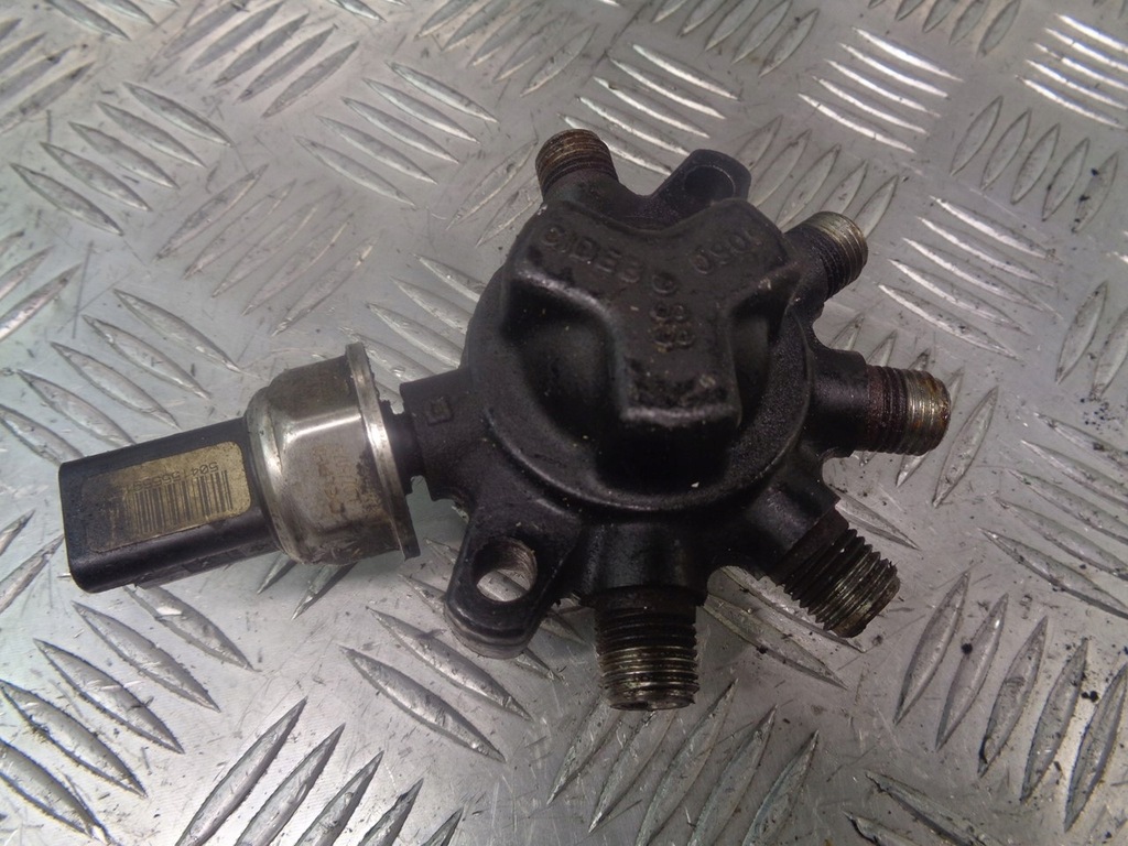 фото №1, Распределитель топлива nissan almera n16 1.5 dci r9144z010d