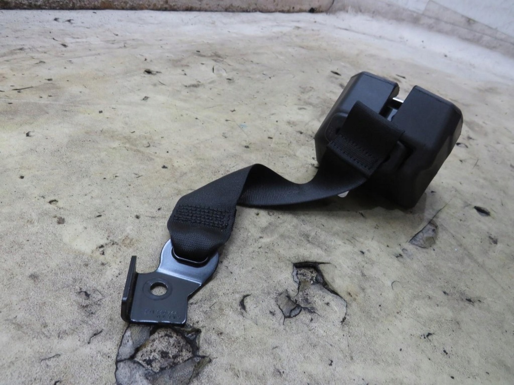 Ремень безопасности левый задний  mini f55 f56 7413987 Недорого