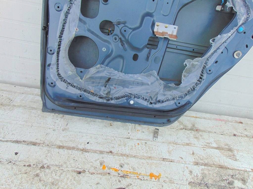 фото №7, Mitsubishi grandis 2005r двері задня правий