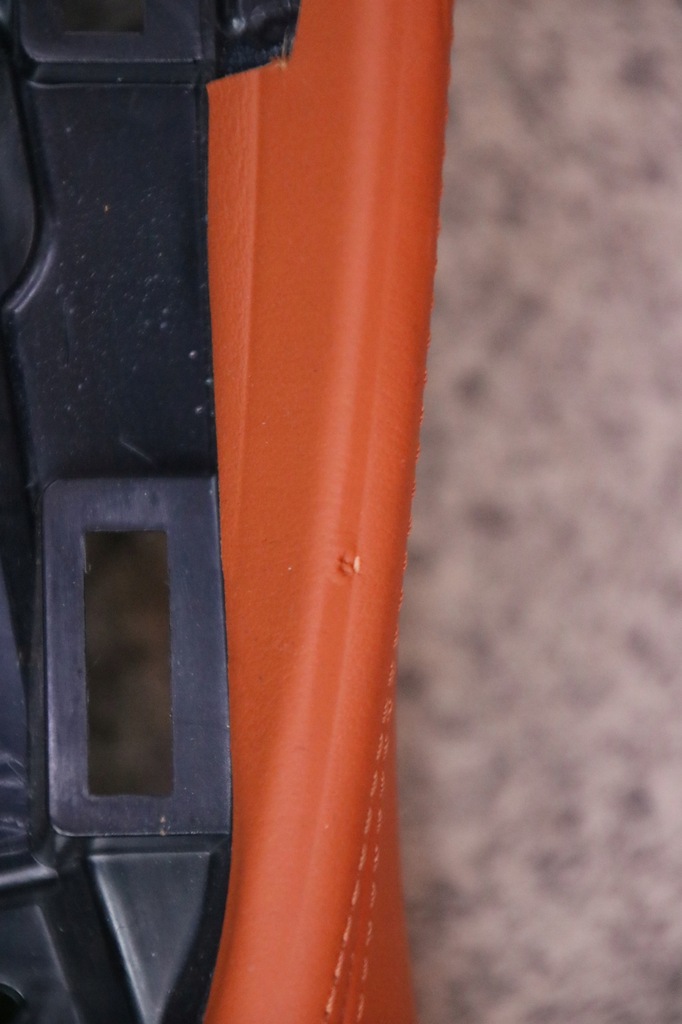 фото №8, Bmw i8 l12 l15 підлокітник тунель середній ecopper