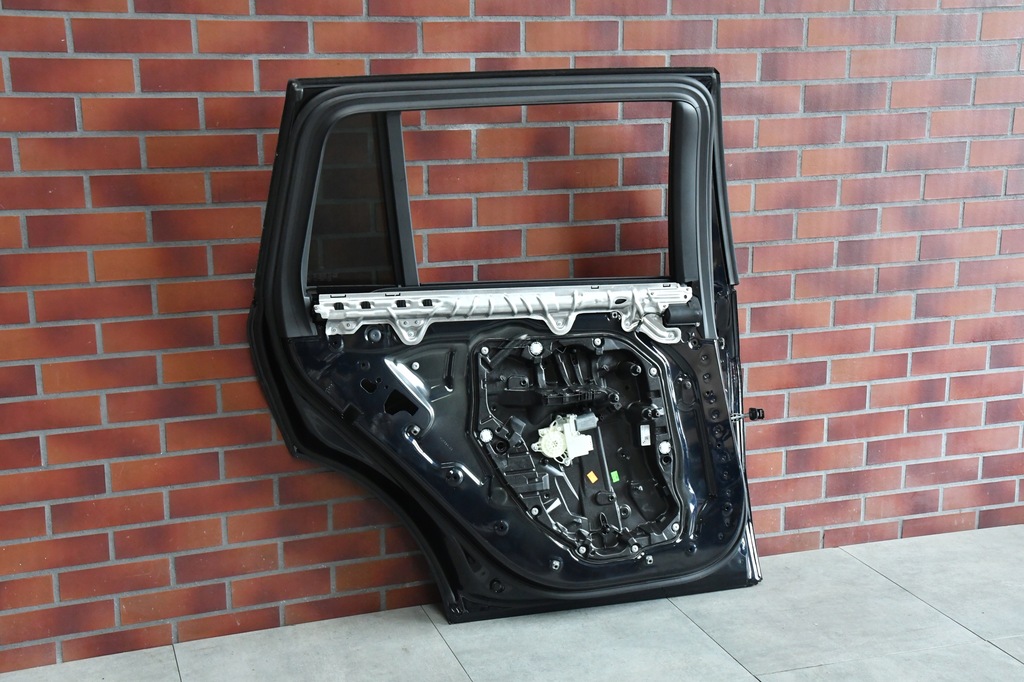 фото №7, Двері ліва задня задні bmw x7 g07 x7 g07 lci 416 carbonschwarz