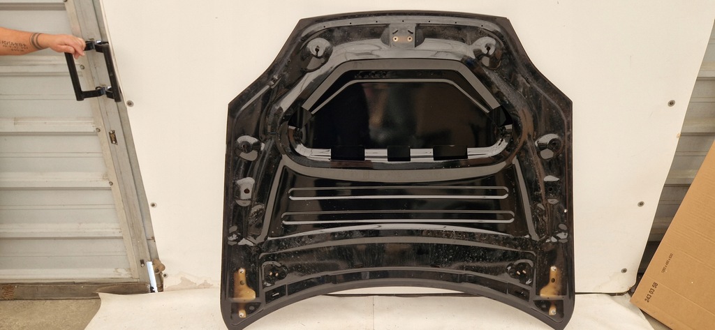 фото №7, Tesla s plaid 21- капот