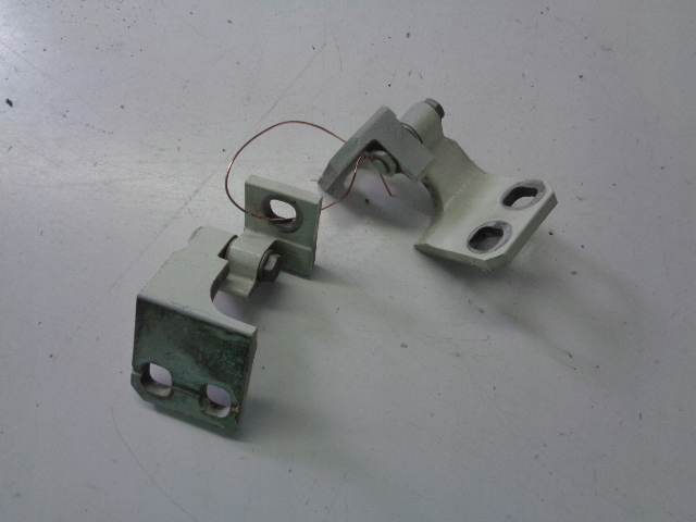 фото №1, Петлі двері лівий задня jeep renegade 1.4 multiair przed lift 17 rok 296