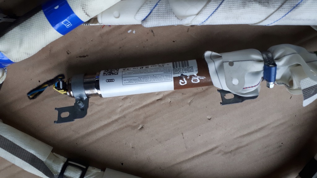 фото №5, A5 8t s5 coupe шторка безпеки подушка безпеки права 8t0880742a