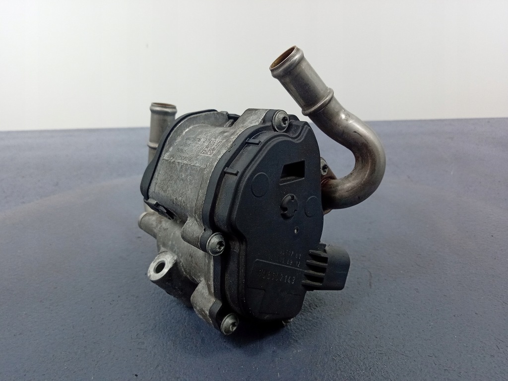 фото №5, Skoda superb iii 2.0 tdi клапан egr 04l131501rv